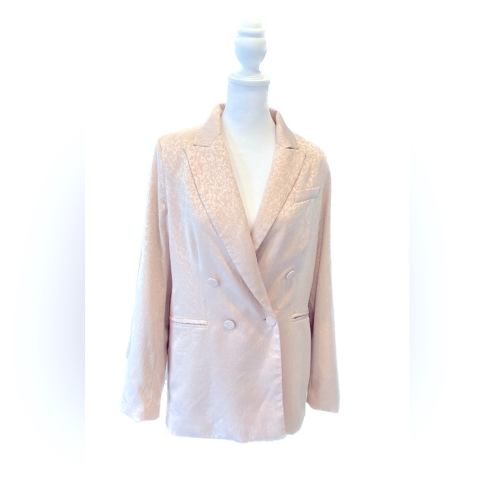 HOUSE OF HARLOW OVERSIZED double breast pink blazer in soft pink